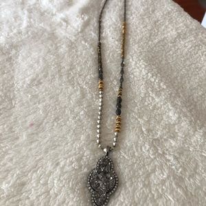 Stella and Dot Necklace